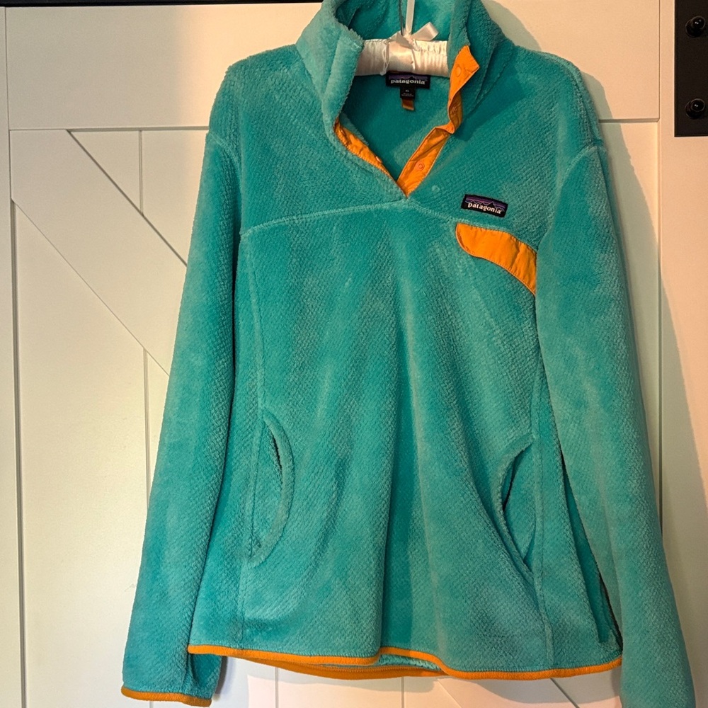 Vintage Patagonia Turquoise and Orange Women's Sweater - Picture 2 of 8